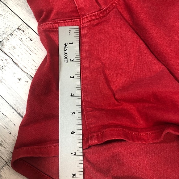 Lane Bryant Essential Stretch Mid-Rise Cuffed Girlfriend Shorts 14 - Picture 9 of 9